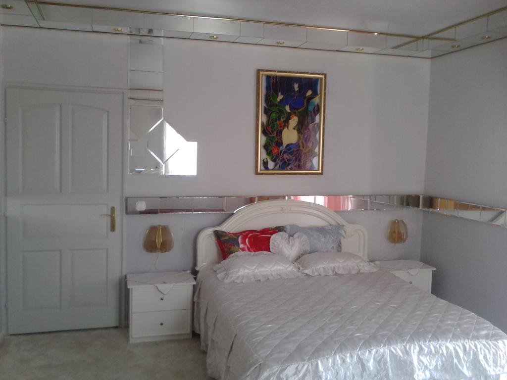 Bed and Breakfast Kristaly Apartman à Hévíz Extérieur photo
