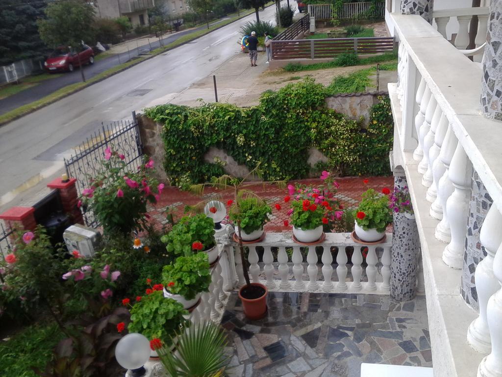 Bed and Breakfast Kristaly Apartman à Hévíz Extérieur photo
