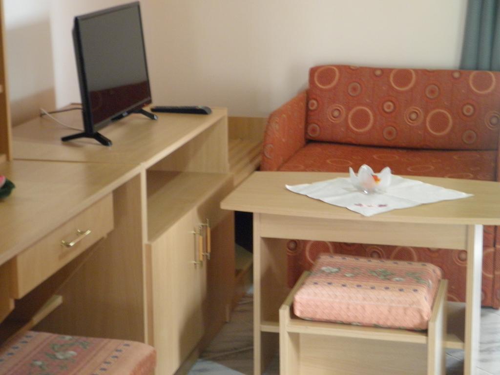 Bed and Breakfast Kristaly Apartman à Hévíz Extérieur photo