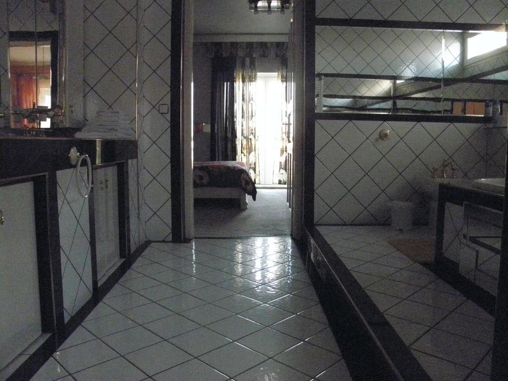 Bed and Breakfast Kristaly Apartman à Hévíz Extérieur photo