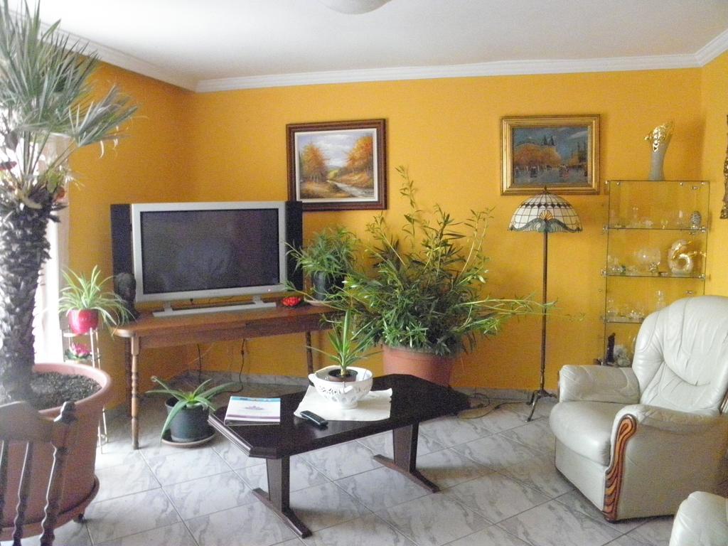 Bed and Breakfast Kristaly Apartman à Hévíz Extérieur photo
