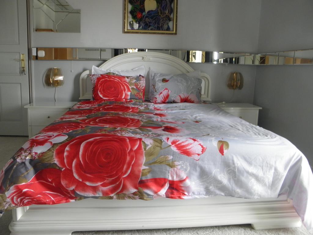 Bed and Breakfast Kristaly Apartman à Hévíz Extérieur photo