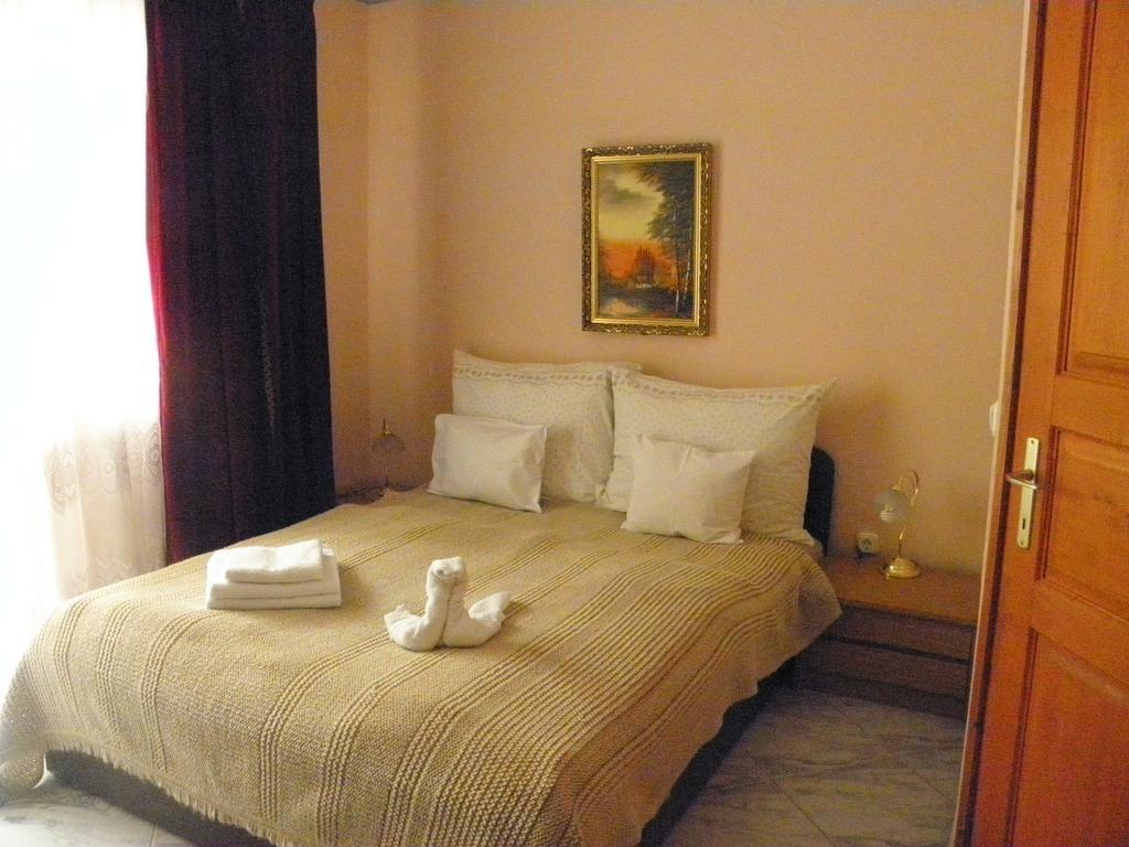 Bed and Breakfast Kristaly Apartman à Hévíz Extérieur photo
