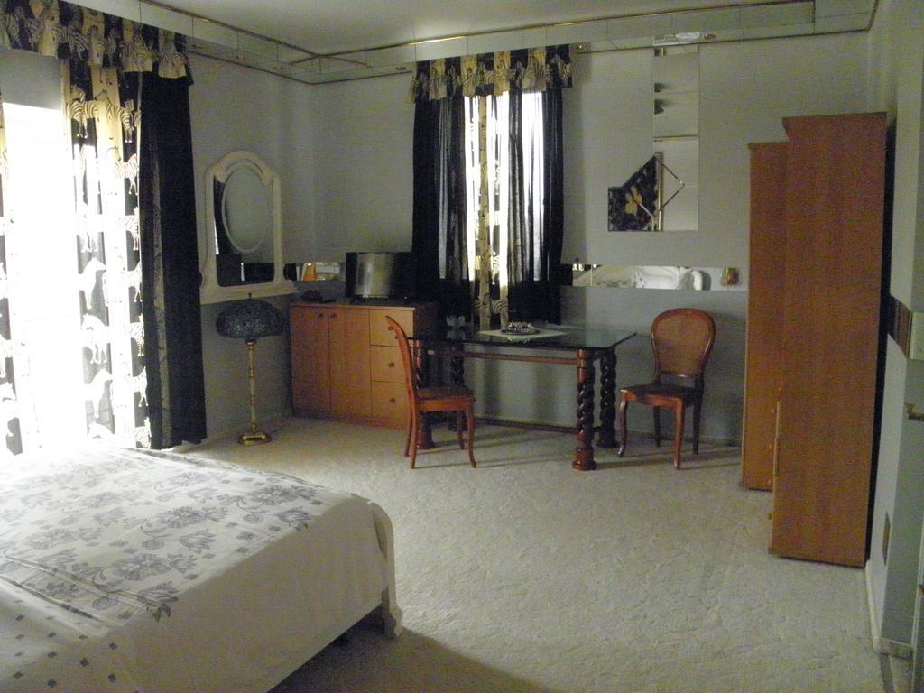 Bed and Breakfast Kristaly Apartman à Hévíz Extérieur photo